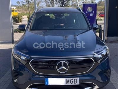 Mercedes EQB250