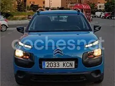 Usado Citroën C4 Feel 100 CV (73 kW) 2017 Azul Berlina