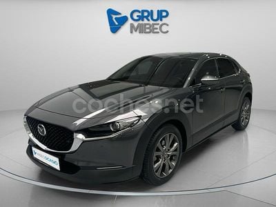 Gris / plata Usado 2023 Mazda CX-30 SUV | 25.950 € (Precio justo)