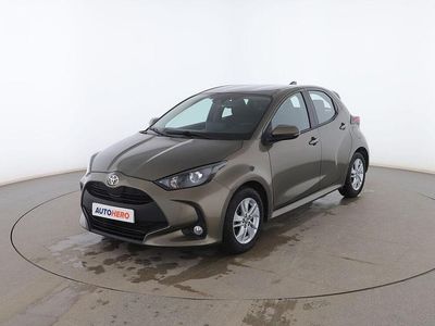 Usado Toyota Yaris Edition 125 CV (91 kW) 2022 Verde Utilitario
