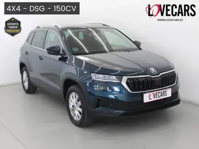 Usado Skoda Karoq Ambition 150 CV (110 kW) 2023 Azul SUV