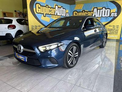 Usado Mercedes A180 116 CV (85 kW) 2021 Azul Berlina