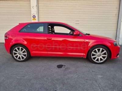 Usado Audi A3 170 CV (125 kW) 2007 Rojo Utilitario