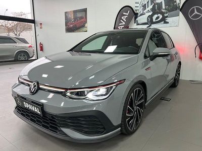 Usado VW Golf VIII GTI Clubsport 301 CV (221 kW) 2024 Gris / plata Berlina