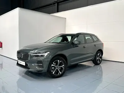 Nuevo Volvo XC60 Core 250 CV (183 kW) 2026 Gris SUV