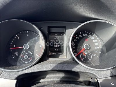 Blanco Usado 2011 VW Golf VI Advance Berlina | 6500 € (Precio justo)