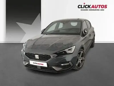 Usado Seat Leon FR 150 CV (110 kW) 2025 Gris / plata Berlina