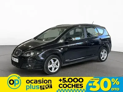 Usado Seat Altea Ecomotive 105 CV (77 kW) 2012 Negro Monovolumen