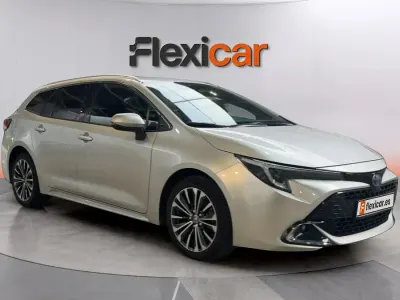 Usado Toyota Corolla Cross Style 140 CV (102 kW) 2023 Gris SUV