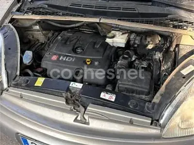 Usado Citroën Xsara Picasso Exclusive 90 CV (66 kW) 2003 Verde Monovolumen