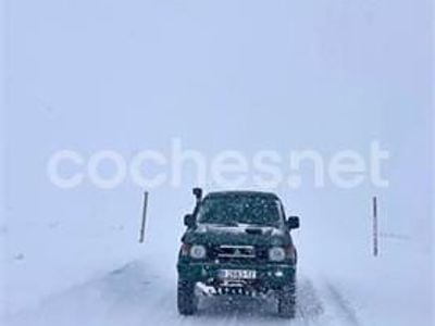 Usado Mitsubishi Montero 125 CV (91 kW) 1998 Verde SUV