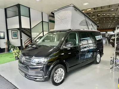 Usado VW California Beach 150 CV (110 kW) 2018 Negro Van