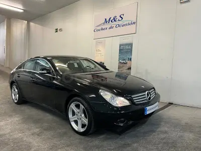 Usado Mercedes CLS500 306 CV (225 kW) 2005 Negro Coupe