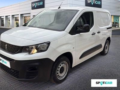 Usado Peugeot Partner 98 CV (72 kW) 2022 Blanco Monovolumen