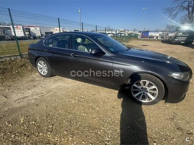 Usado BMW 520 190 CV (139 kW) 2016 Gris / plata Berlina