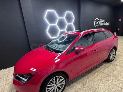 Occasion Seat Leon Style 110 PK (80 kW) 2014 Rood Stationwagen