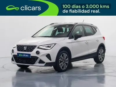 Usado Seat Arona Xperience 110 CV (80 kW) 2022 Blanco SUV