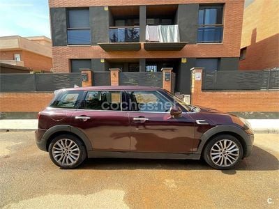 Usado Mini One D Clubman 116 CV (85 kW) 2016 Granate Familiar