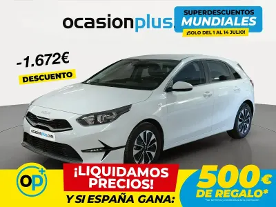 Usado Kia Ceed 100 CV (73 kW) 2025 Blanco Utilitario