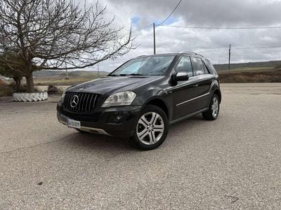 Usado Mercedes ML300 204 CV (150 kW) 2010 Negro SUV