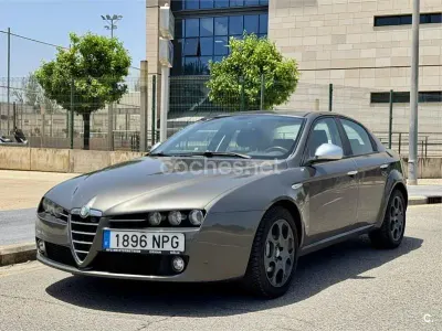 Usado Alfa Romeo 159 210 CV (154 kW) 2010 Gris / plata Berlina