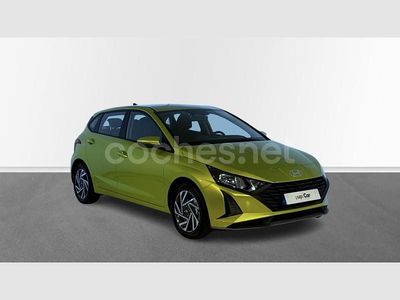 Amarillo Nuevo 2025 Hyundai i20 Berlina | 17.900 € (Precio justo)