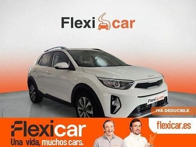 Usado Kia Stonic 84 CV (61 kW) 2023 Blanco SUV