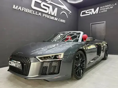 Usado Audi R8 Spyder Ambiente 540 CV (397 kW) 2017 Gris / plata Descapotable