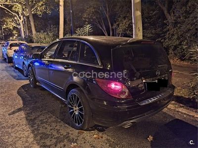 Usado Mercedes R500 306 CV (225 kW) 2006 Negro Monovolumen