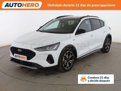 Blanco Usado 2022 Ford Focus Active X Berlina | 15.599 € (Precio justo)