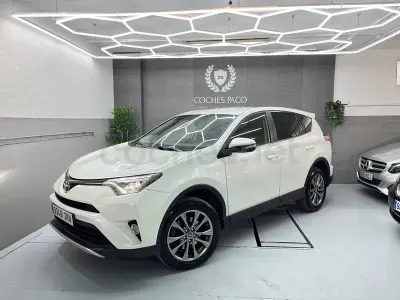 Käytetty Toyota RAV4