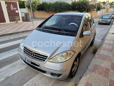 Usado Mercedes A200 Avantgarde 140 CV (102 kW) 2005 Gris / plata Monovolumen