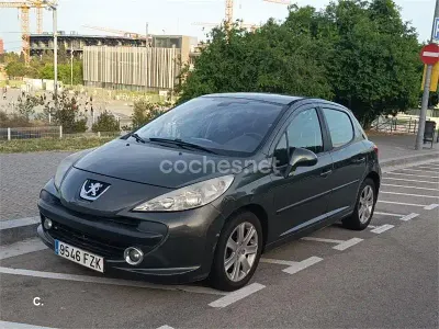 Usado Peugeot 207 Sport 120 HP (88 kW) 2008 Verde Sedan