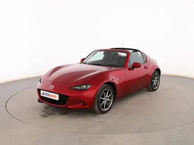Usado Mazda MX5 Exclusive-Line 132 CV (97 kW) 2024 Rojo Descapotable