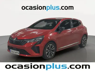 Usado Renault Clio Techno 90 CV (66 kW) 2025 Rojo Utilitario