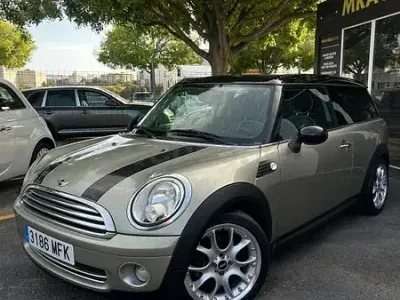 Usado Mini Cooper Clubman 120 CV (88 kW) 2008 Beige Familiar
