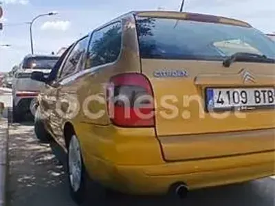 Usado Citroën Xsara 110 CV (80 kW) 2002 Amarillo Familiar