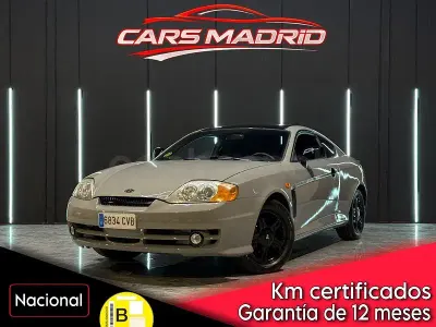 Usado Hyundai Coupé 105 CV (77 kW) 2004 Gris / plata Coupe