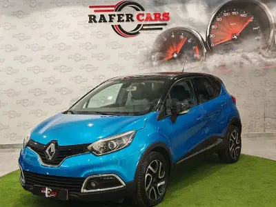 Używany Renault Captur Intens 90 KM (66 kW) 2016 Niebieski SUV