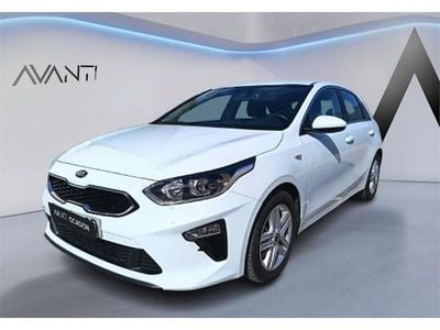 Usado Kia Ceed 136 CV (100 kW) 2020 Blanco Utilitario