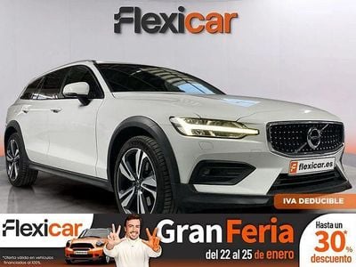 Blanco Usado 2021 Volvo V60 CC Familiar | 22.990 € (Buen precio)