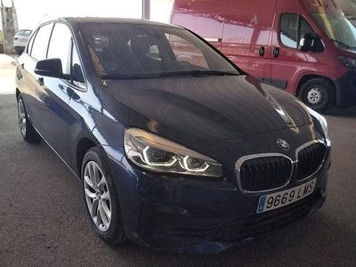 BMW 225