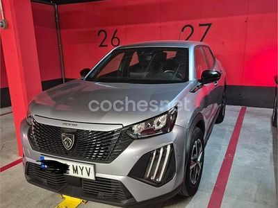 Usado Peugeot 2008 Style 136 CV (100 kW) 2025 Gris / plata SUV
