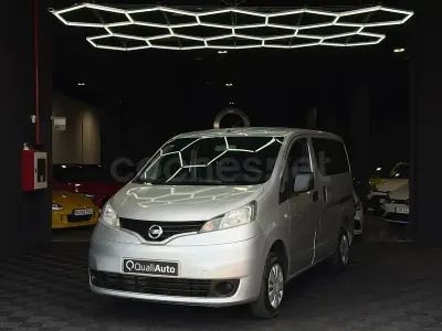 Usado Nissan NV200 Comfort 90 CV (66 kW) 2015 Gris / plata Monovolumen