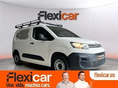 Usado Citroën Berlingo Feel 102 CV (75 kW) 2021 Blanco Monovolumen