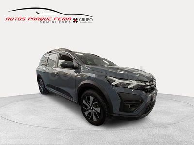 Usado Dacia Jogger 110 CV (80 kW) 2025 Gris / plata Monovolumen