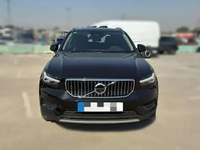 Usado Volvo XC40 Inscription 211 CV (155 kW) 2022 Blanco SUV