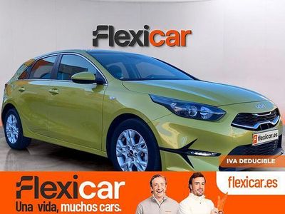 Usado Kia Ceed 100 CV (73 kW) 2023 Amarillo Utilitario