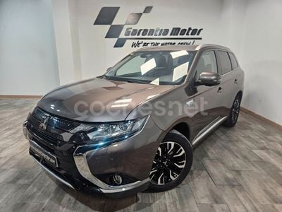 Mitsubishi Outlander P-HEV