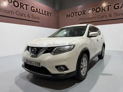 Usado Nissan X-Trail Acenta 130 CV (95 kW) 2017 Blanco SUV